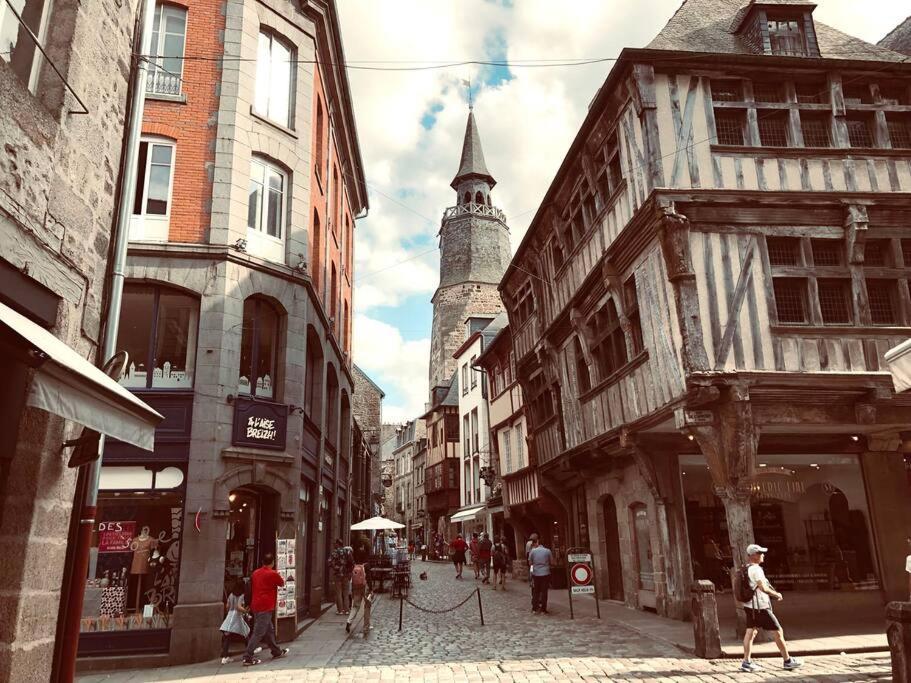 Appartement, Confort, Parking, Terrasse Dinan Buitenkant foto