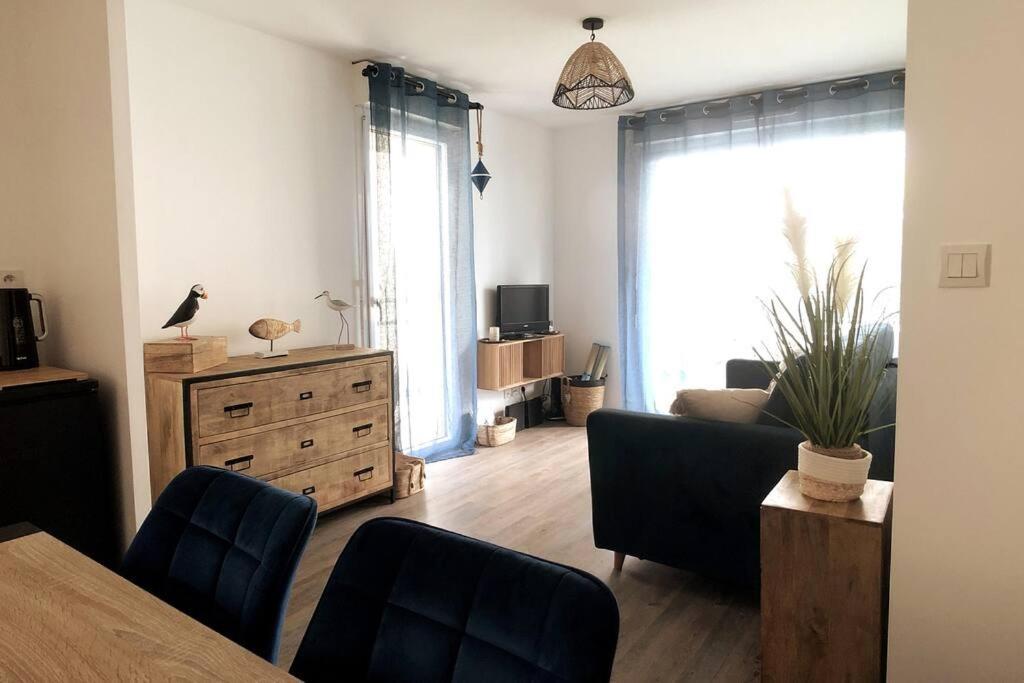 Appartement, Confort, Parking, Terrasse Dinan Buitenkant foto